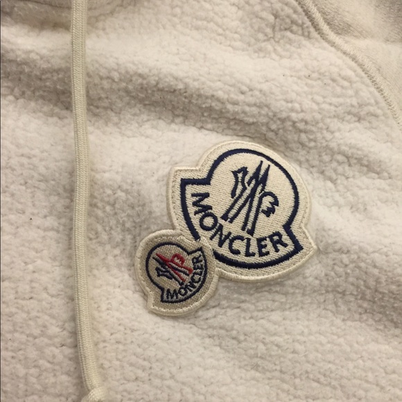 NWOT💕Moncler Maglia Sweatshirt Size L - Picture 3 of 5